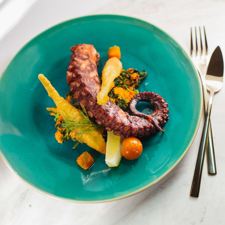 Golden Catch - Un voyage autour du cacao dans le quartier culturel WOW de Porto