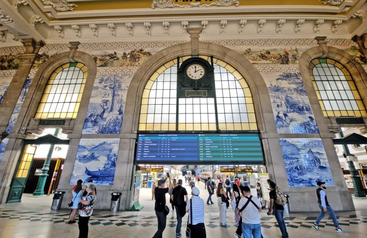 São Bento train station