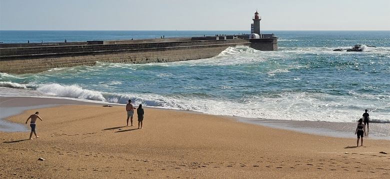 Carneiro Beach